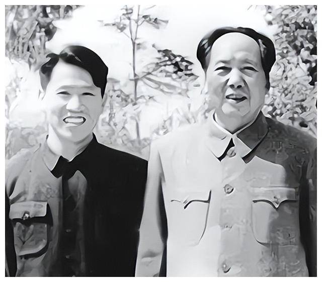 三亿体育官网：伟人在开国大典时这些小秘密一直不为人知(图2)